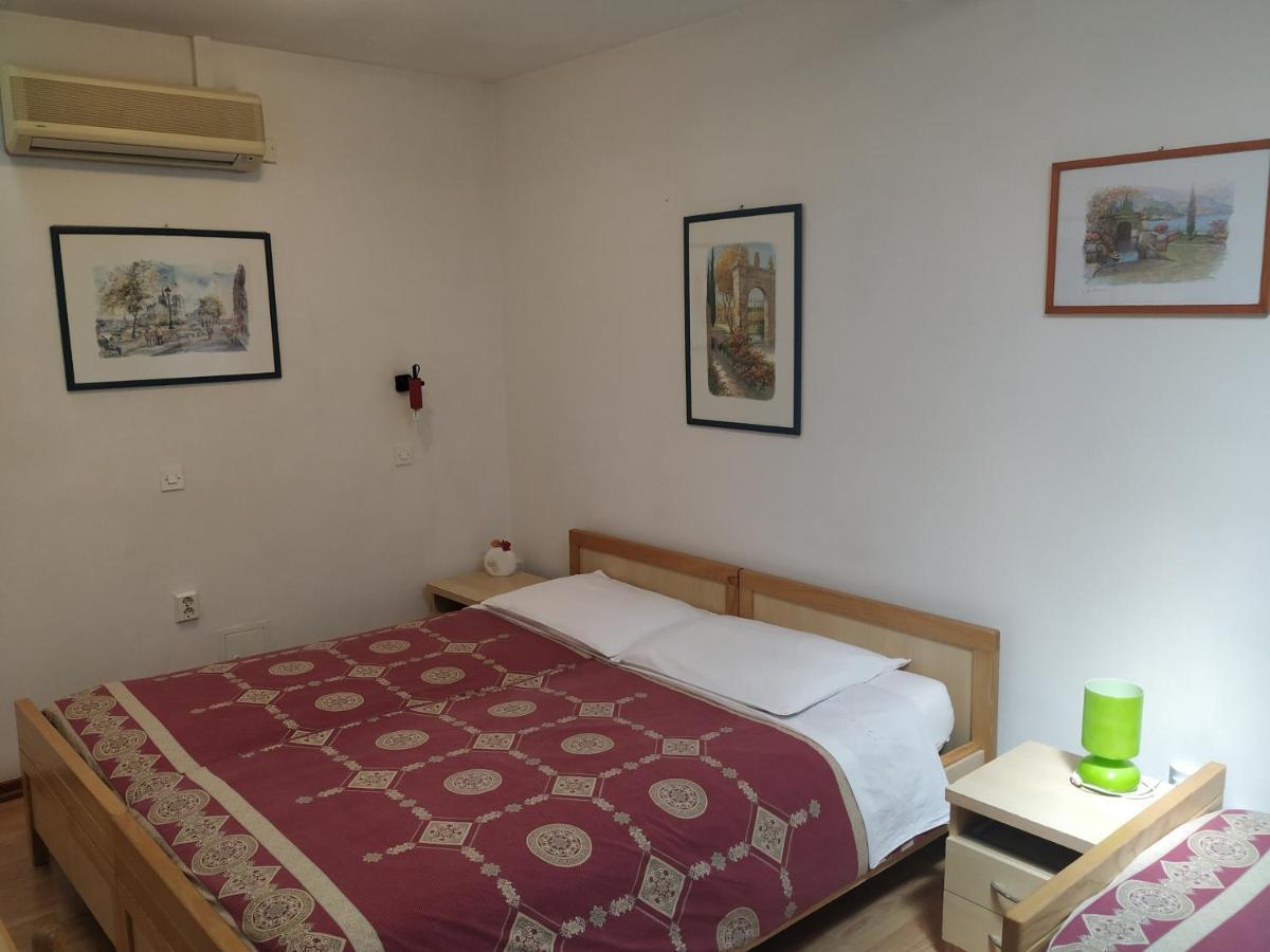 Accomodation Pertout ノヴァ・ゴリツァ エクステリア 写真