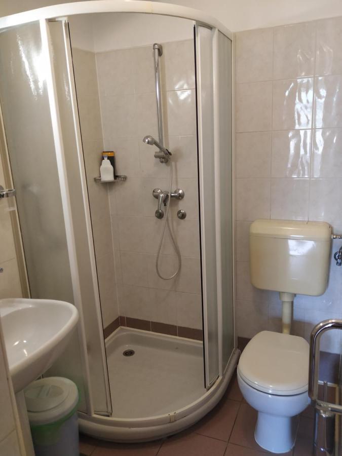 Accomodation Pertout ノヴァ・ゴリツァ エクステリア 写真