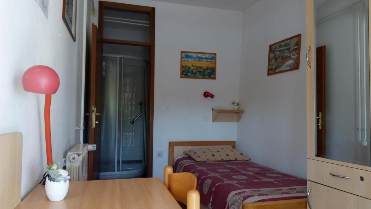 Accomodation Pertout ノヴァ・ゴリツァ エクステリア 写真